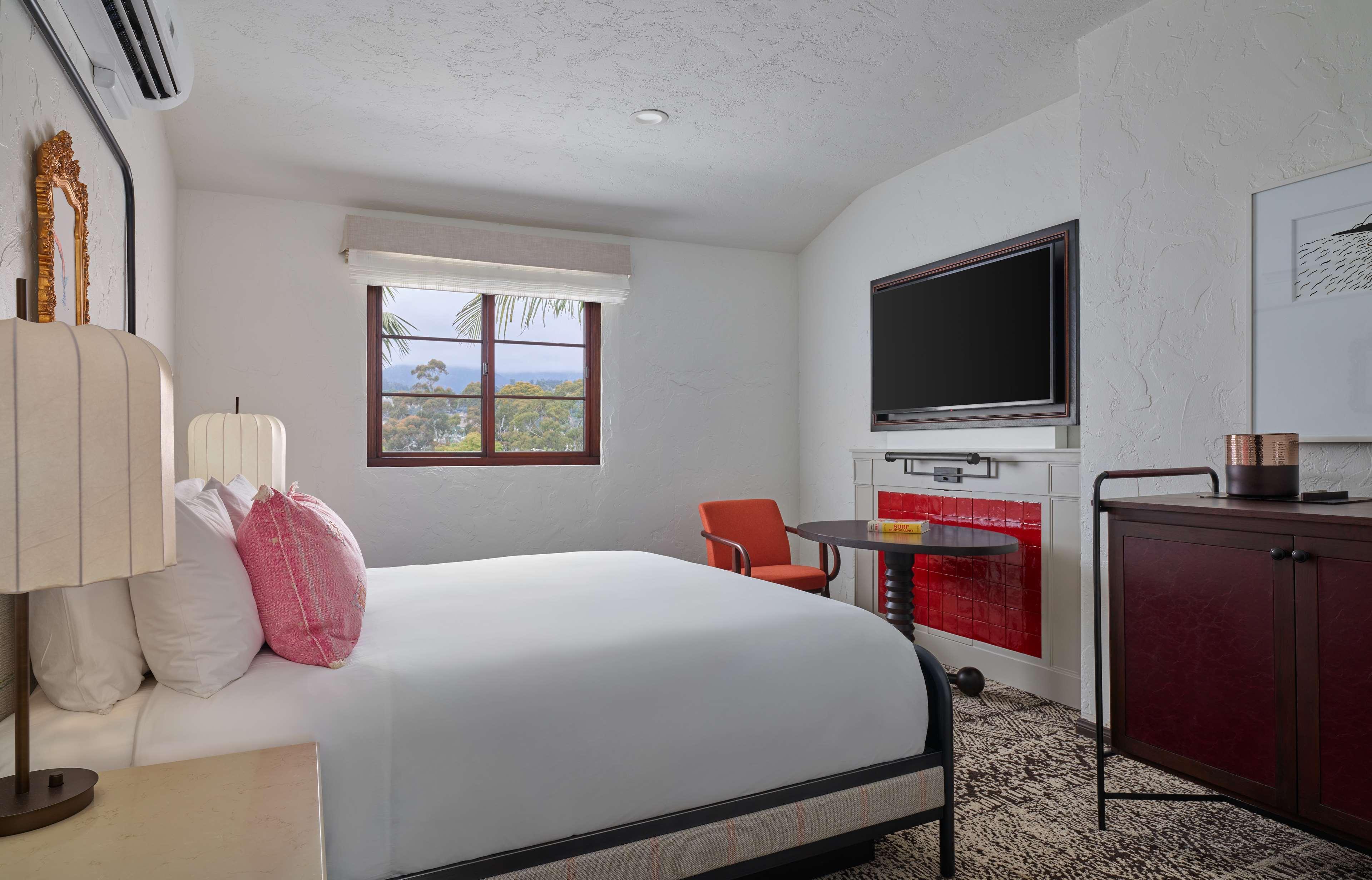 Mar Monte Hotel, In The Unbound Collection By Hyatt Santa Barbara Extérieur photo